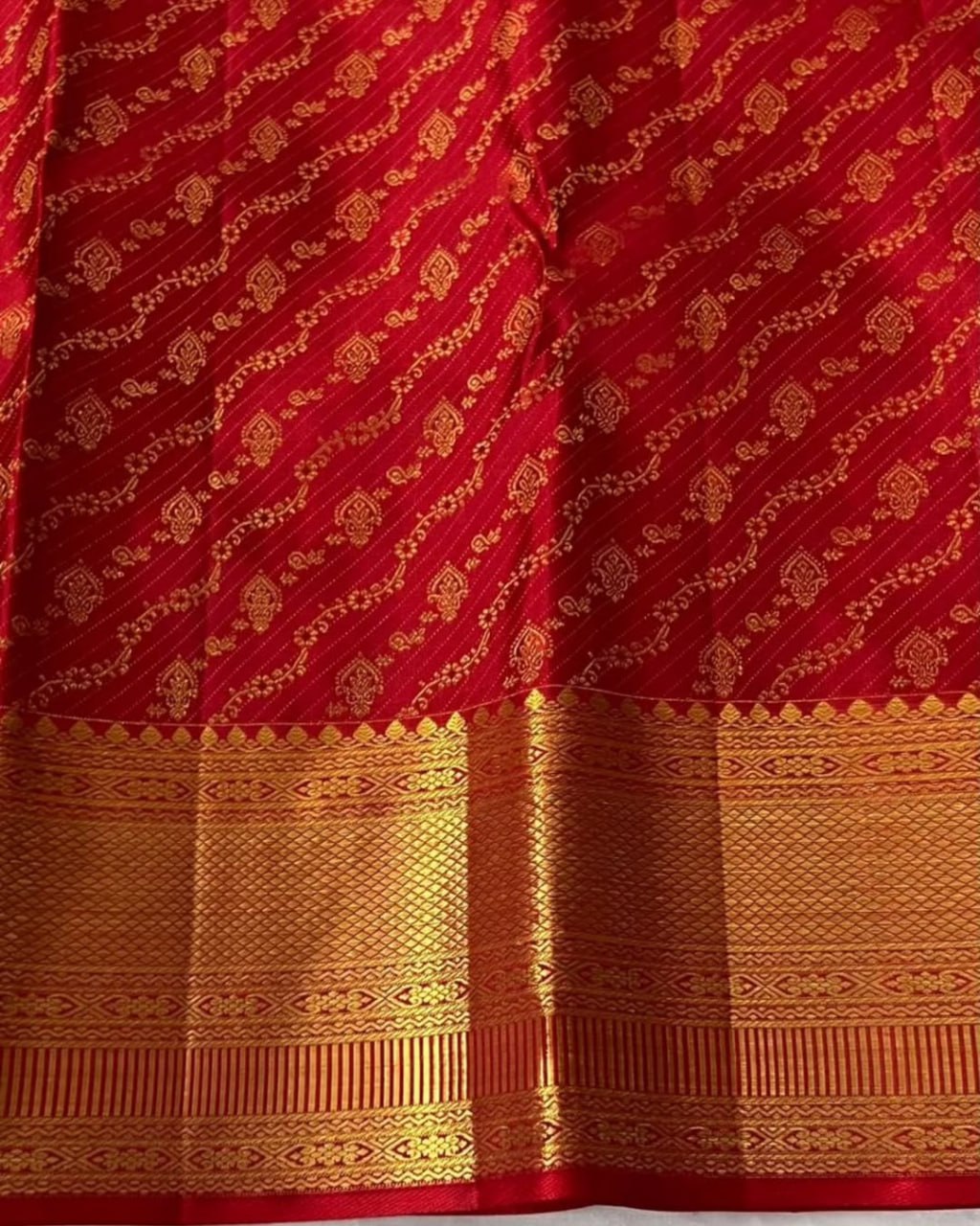 Red Banarasi Silk Saree with Geometric Gold Zari Pattern