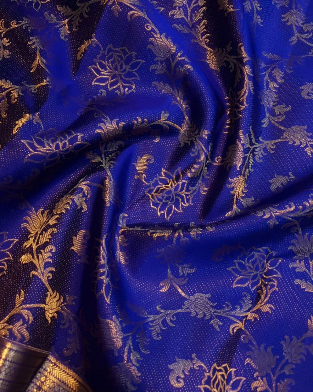 Majestic Royal Blue Kanchipuram Silk Saree with Intricate Floral Zari