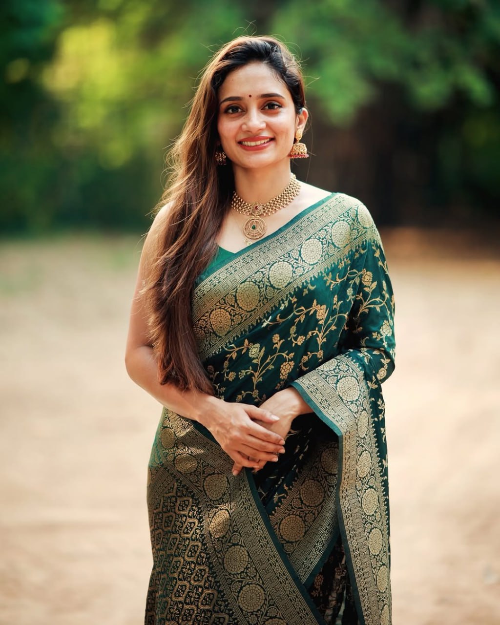 Emerald Green Banarasi Silk Saree with Gold Floral Zari Weaving