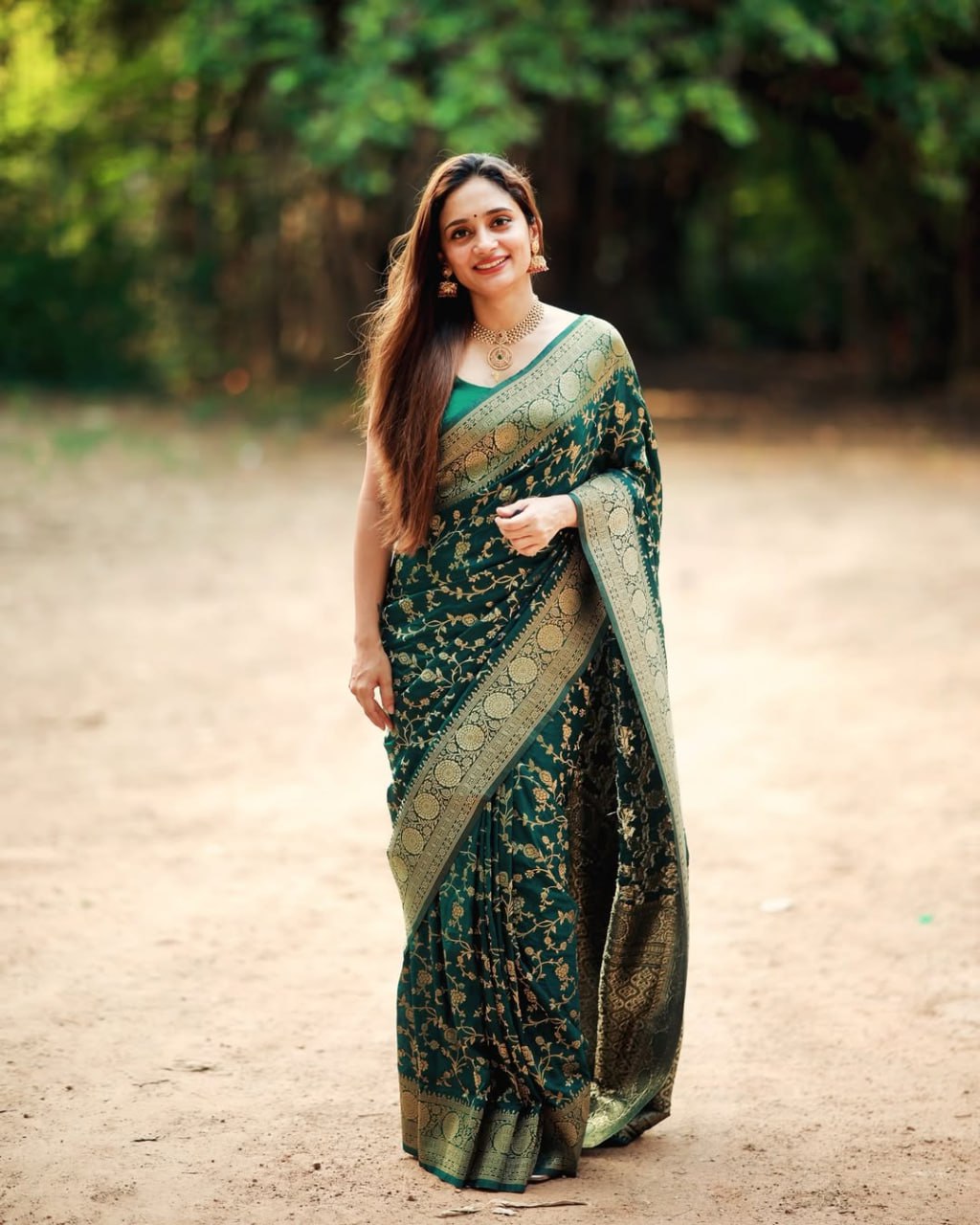 Emerald Green Banarasi Silk Saree with Gold Floral Zari Weaving
